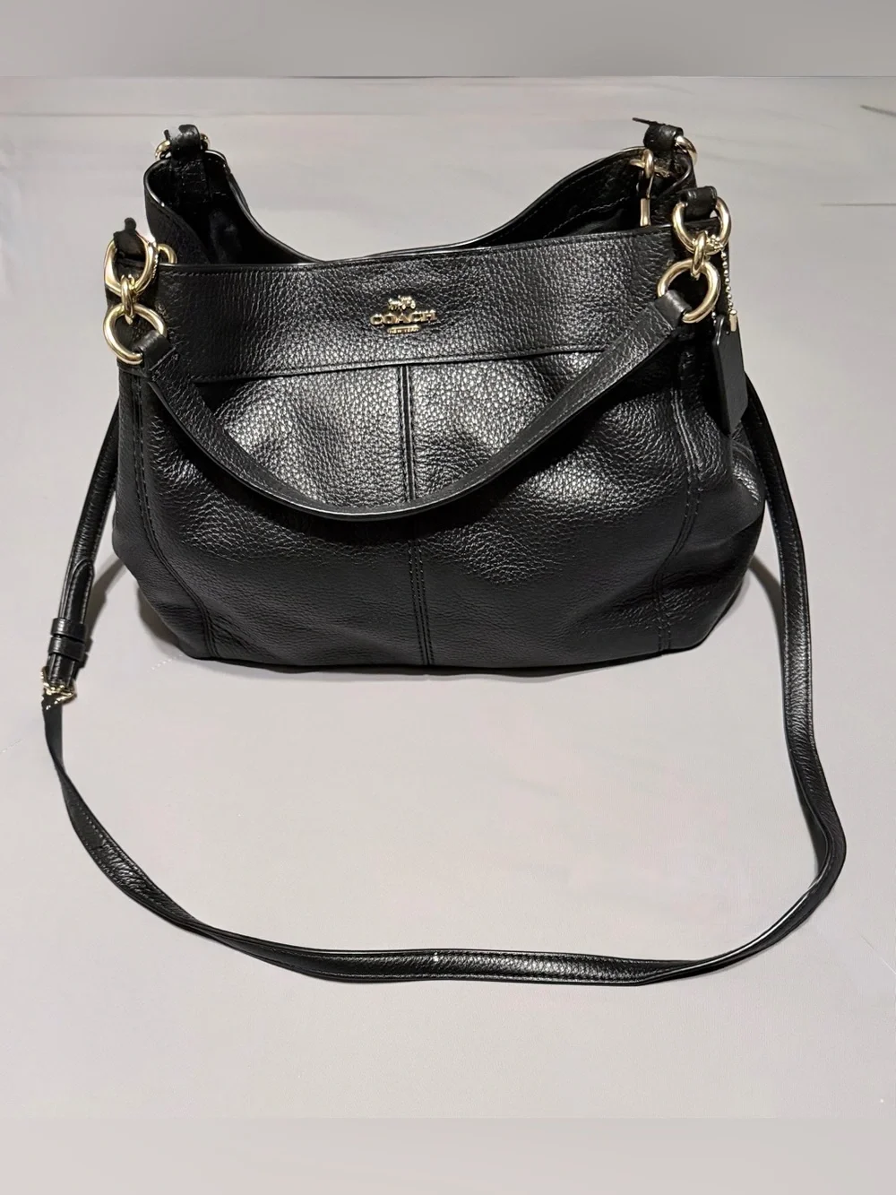 Coach✨Black Pebbled Leather Shoulder Bag with Gold Hardware